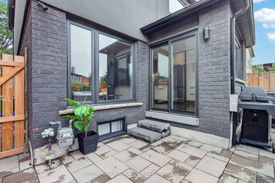 4413 Lee Mississauga,ON L4W 4A9 — Photo 44