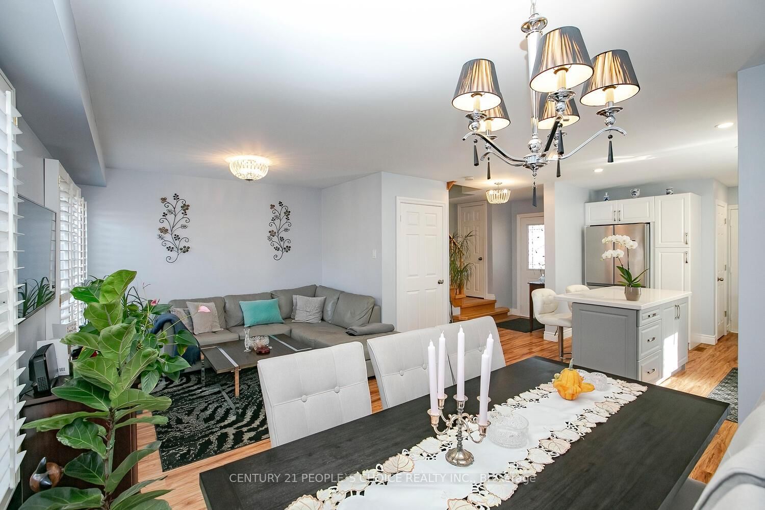 18 Hood Crescent • Brampton, ON photo 10