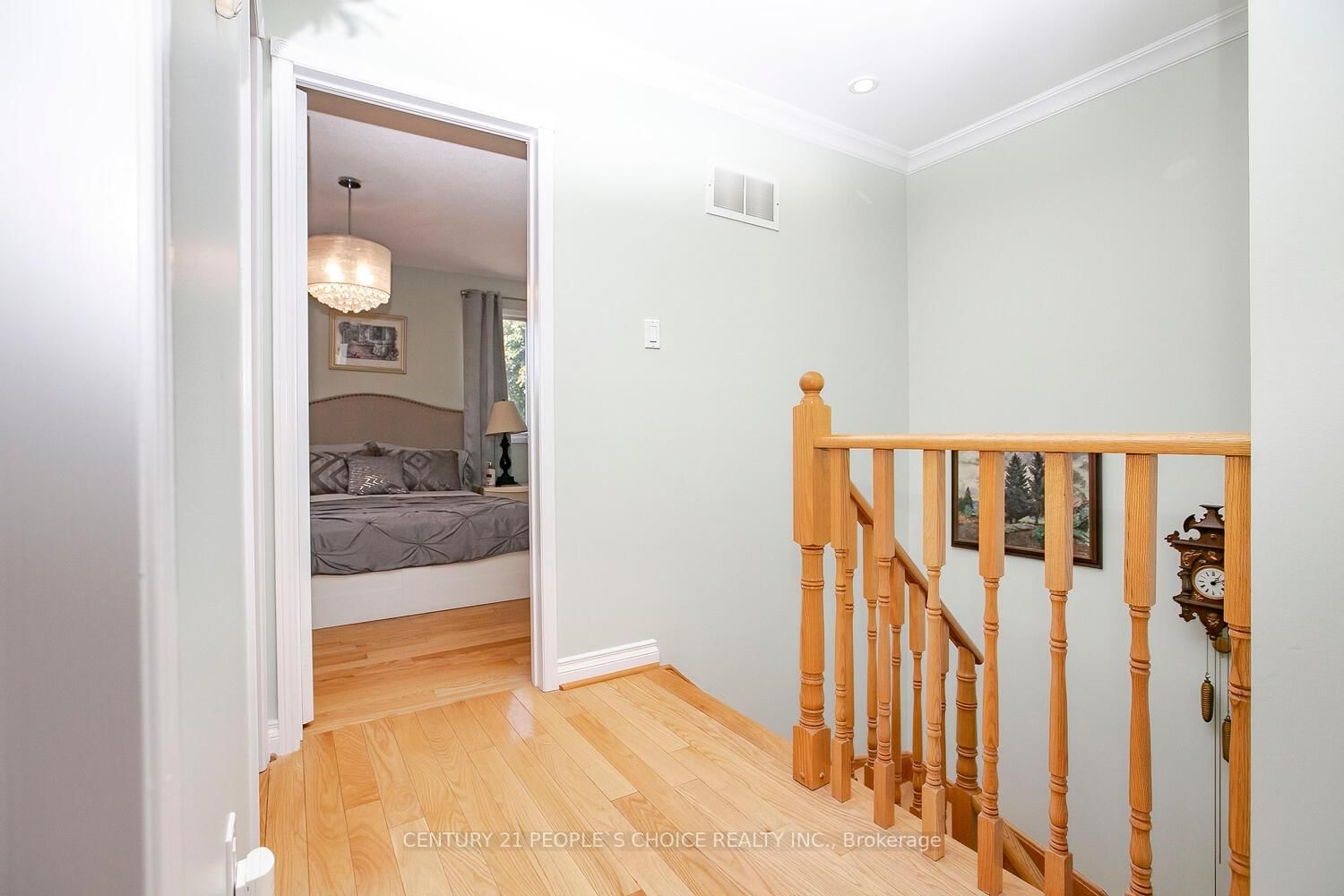 18 Hood Crescent • Brampton, ON photo 19