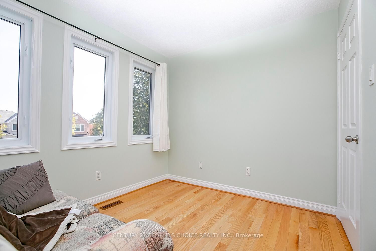 18 Hood Crescent • Brampton, ON photo 28