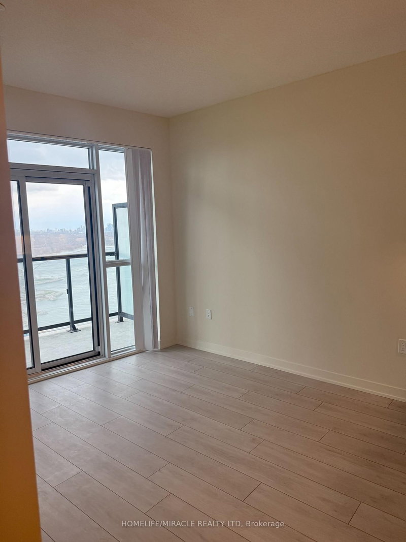 3112 - 38 Annie Craig Drive