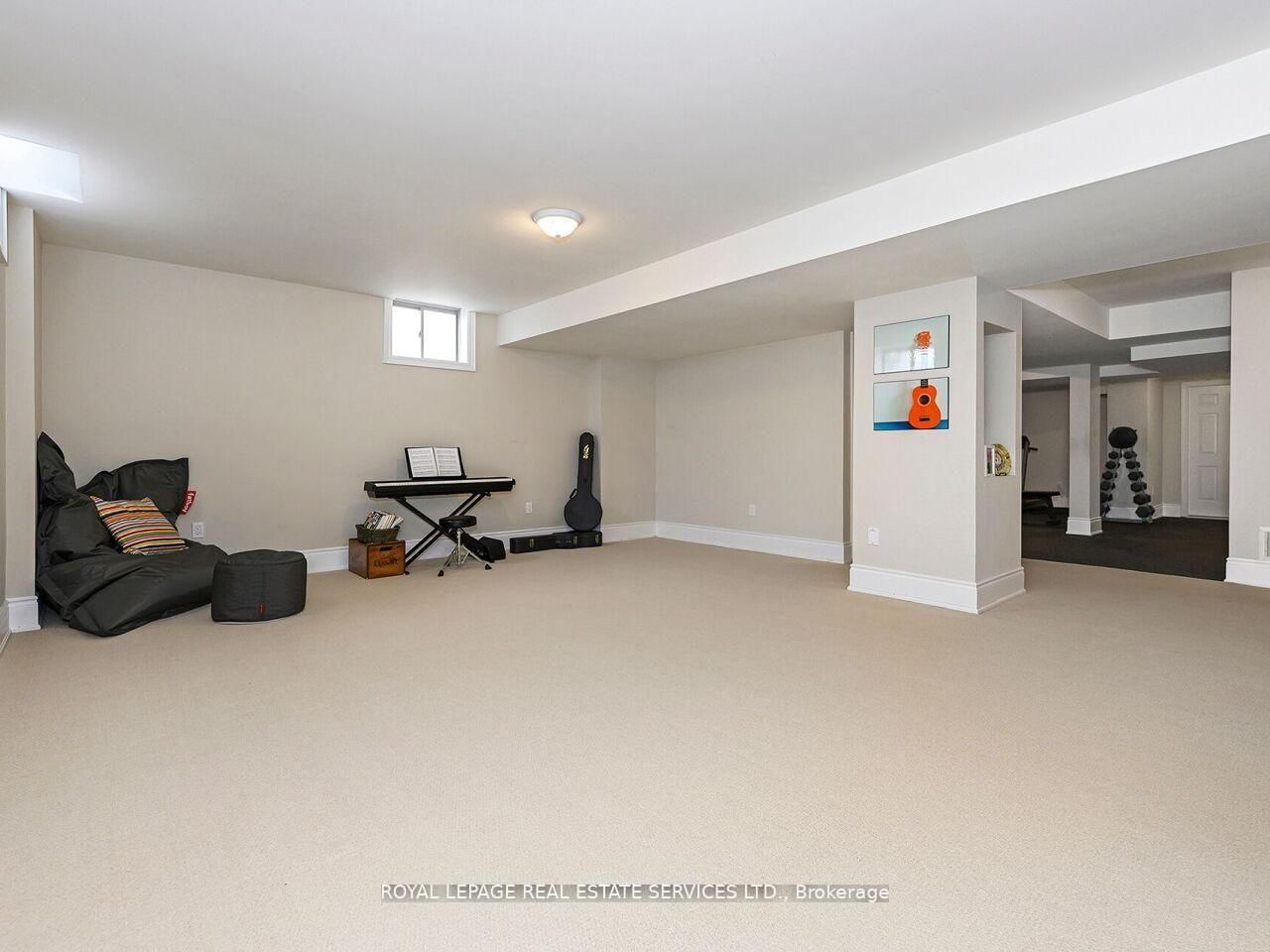 24 Jopling Avenue N • Toronto, ON photo 33