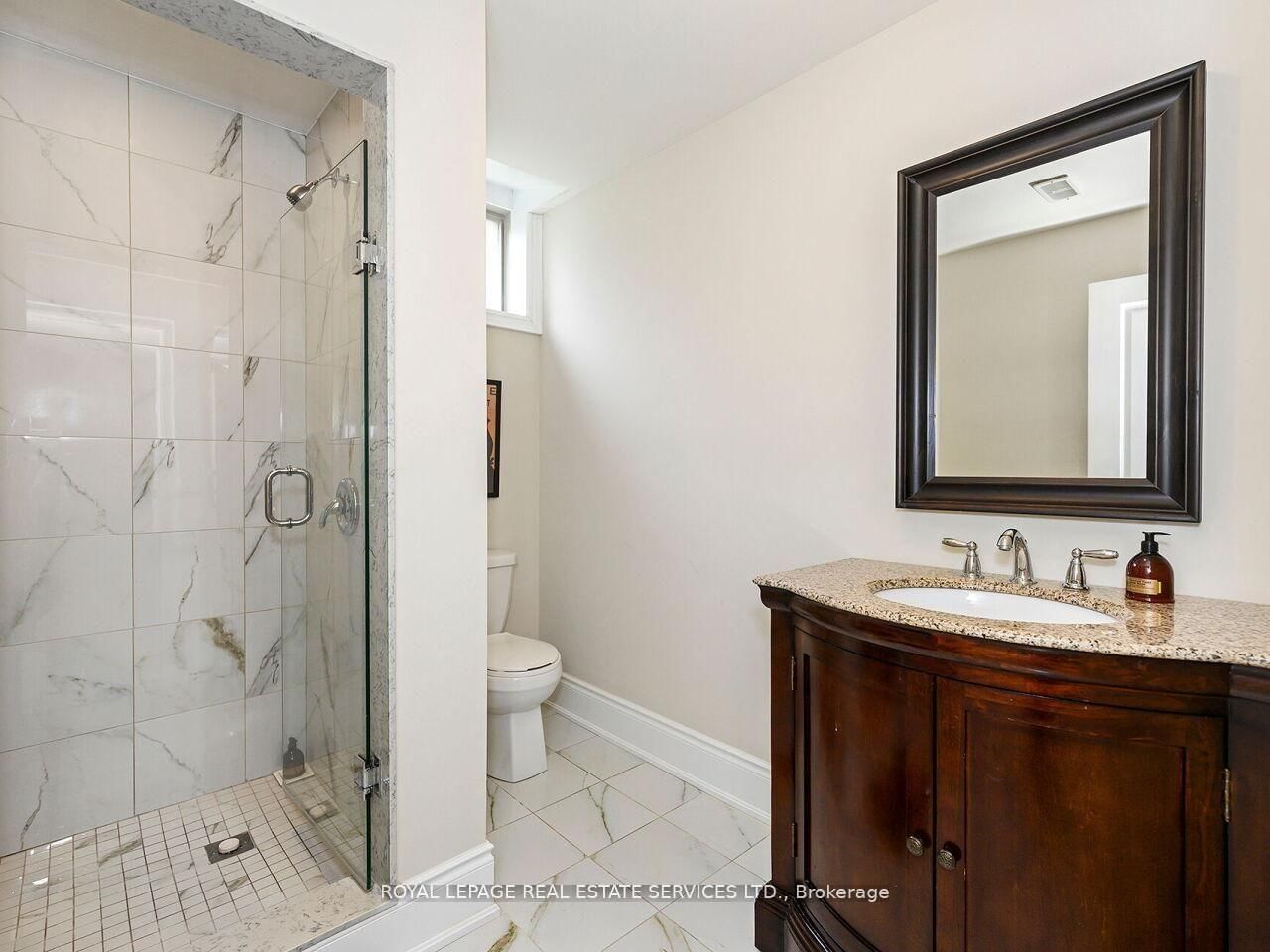 24 Jopling Avenue N • Toronto, ON photo 34