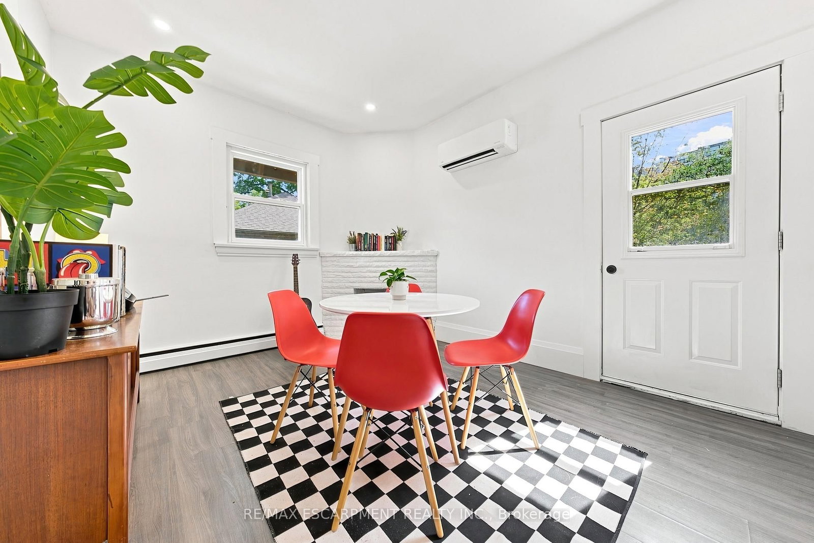 2177 Lakeshore Road • Burlington, ON photo 29