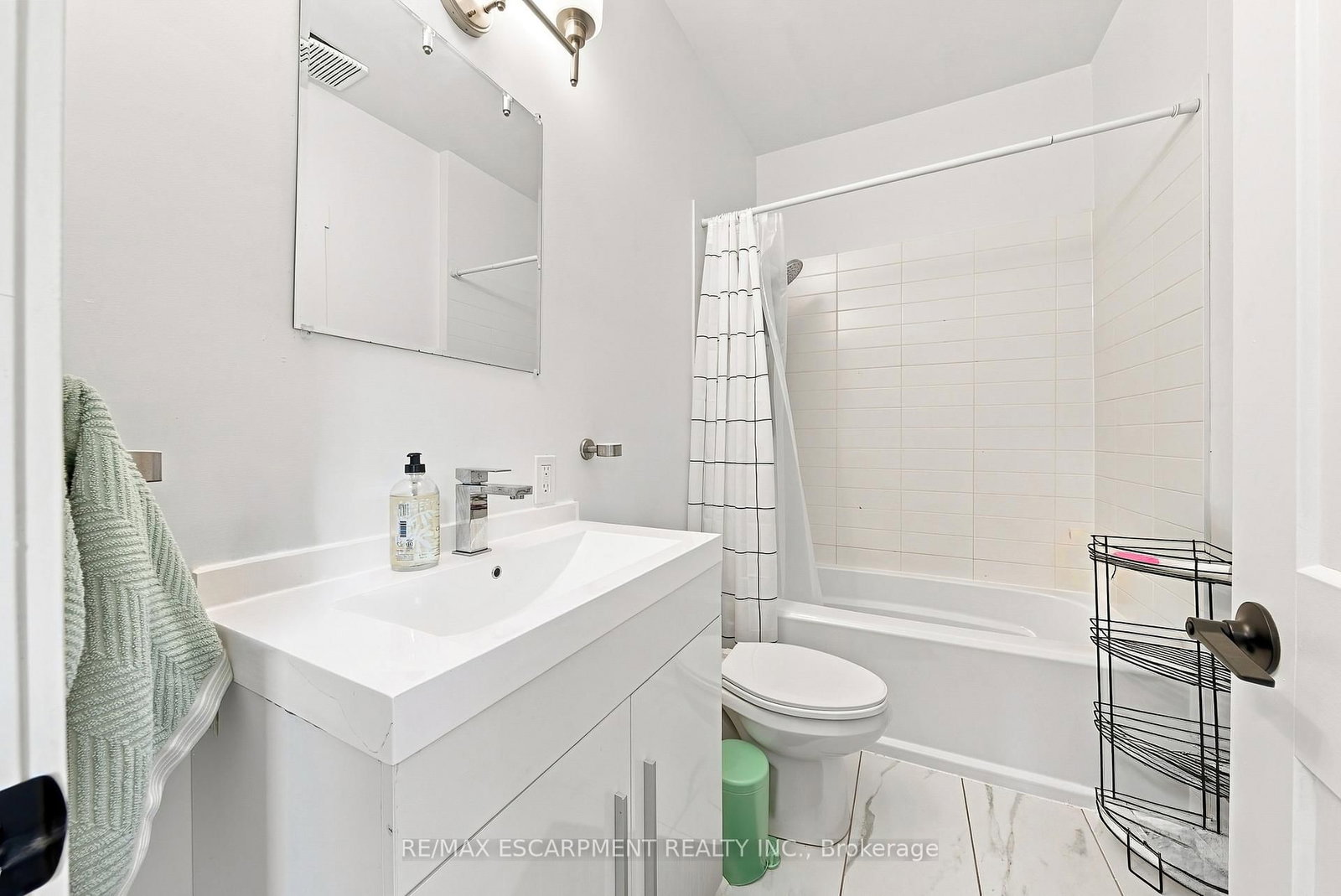 2177 Lakeshore Road • Burlington, ON photo 34