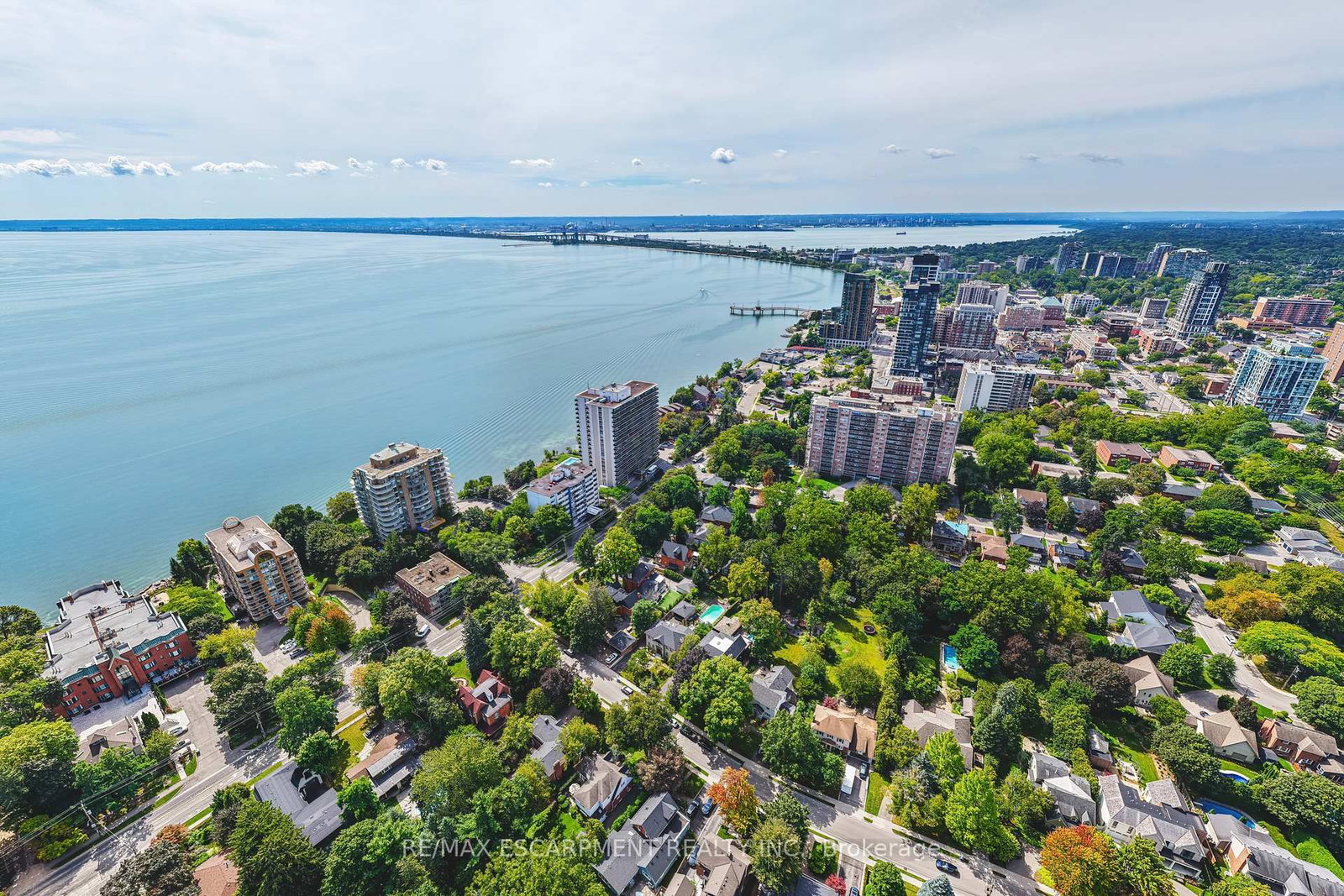 2177 Lakeshore Road • Burlington, ON photo 50