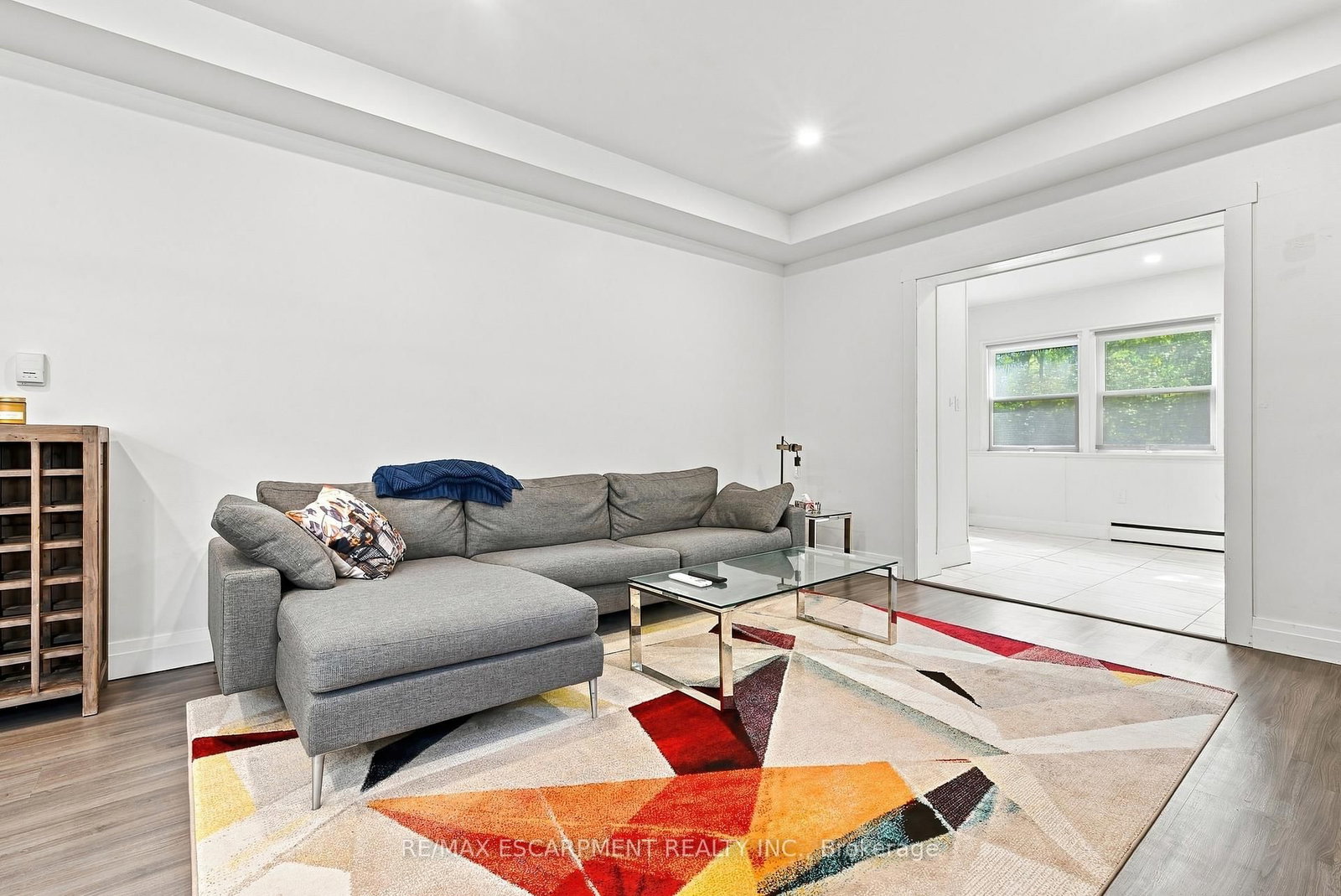 2177 Lakeshore Road • Burlington, ON photo 6