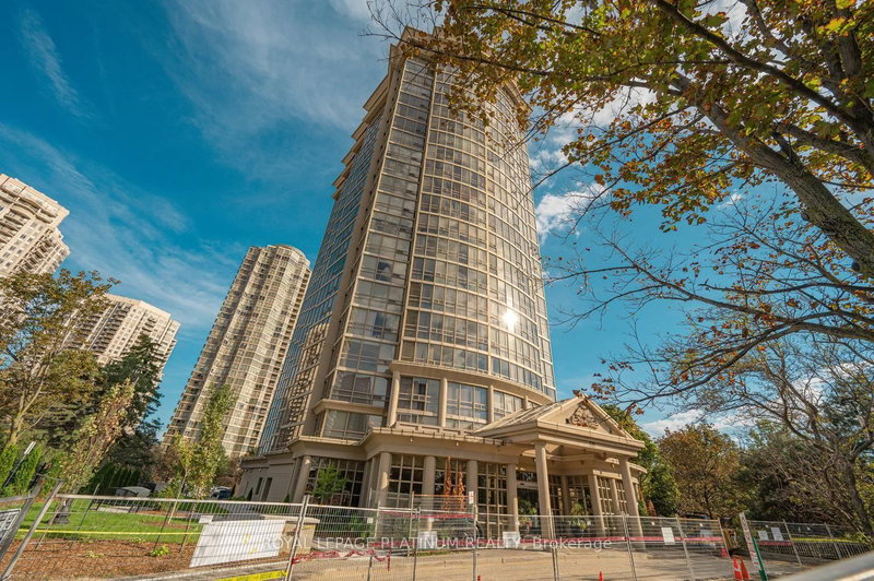 708 - 50 Eglinton Avenue W