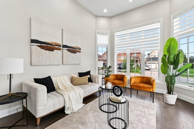 3463 Crimson King Circle • Mississauga, ON photo 9