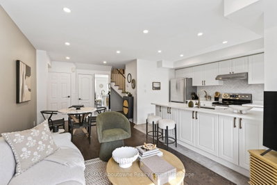 601 Shoreline Mississauga,ON L5B 4K1 — Photo 10