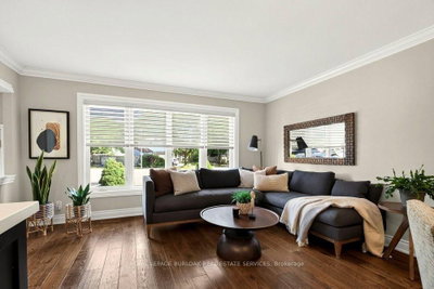 1346 Roylen Road • Oakville, ON photo 5