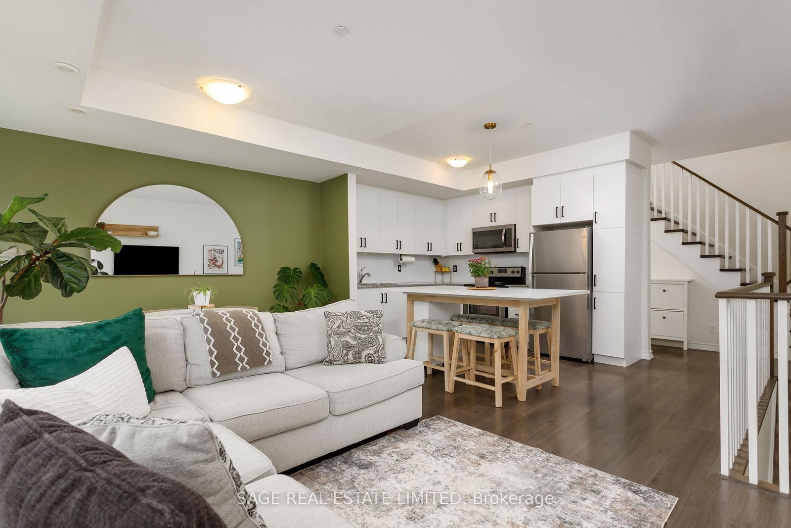 140 Long Branch Avenue • #27 • Toronto, ON photo 8