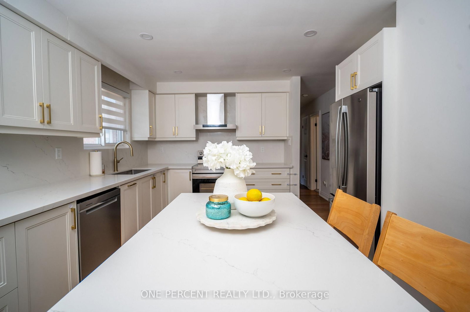 75 Plunkett Road • Toronto, ON photo 10