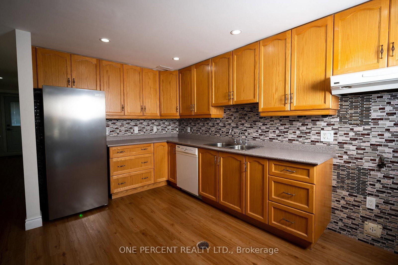 75 Plunkett Road • Toronto, ON photo 26