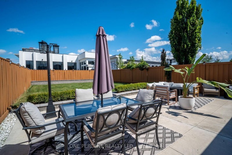 75 Plunkett Toronto,ON M9L 2J4 — Photo 36