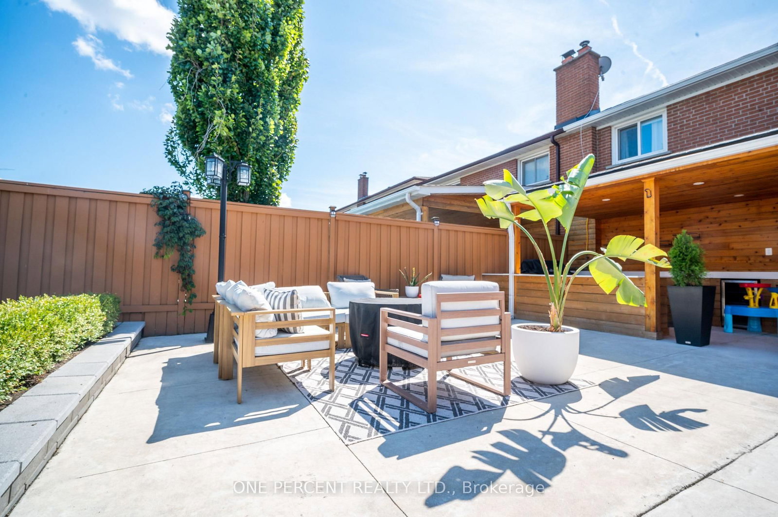 75 Plunkett Road • Toronto, ON photo 37