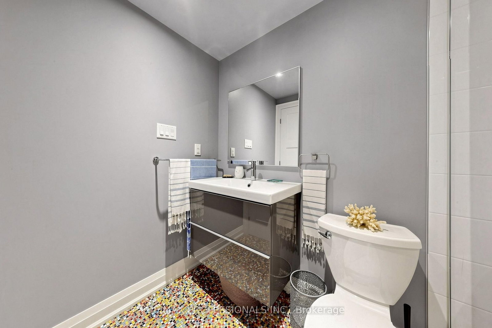 1064 Queen Street W • #15A • Mississauga, ON photo 23