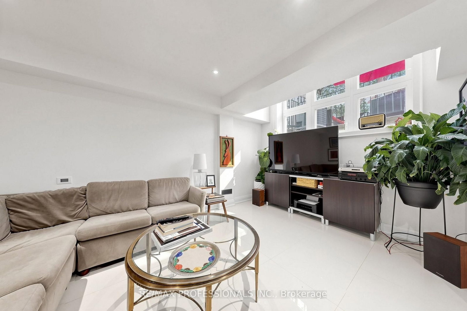 1064 Queen Street W • #15A • Mississauga, ON photo 32