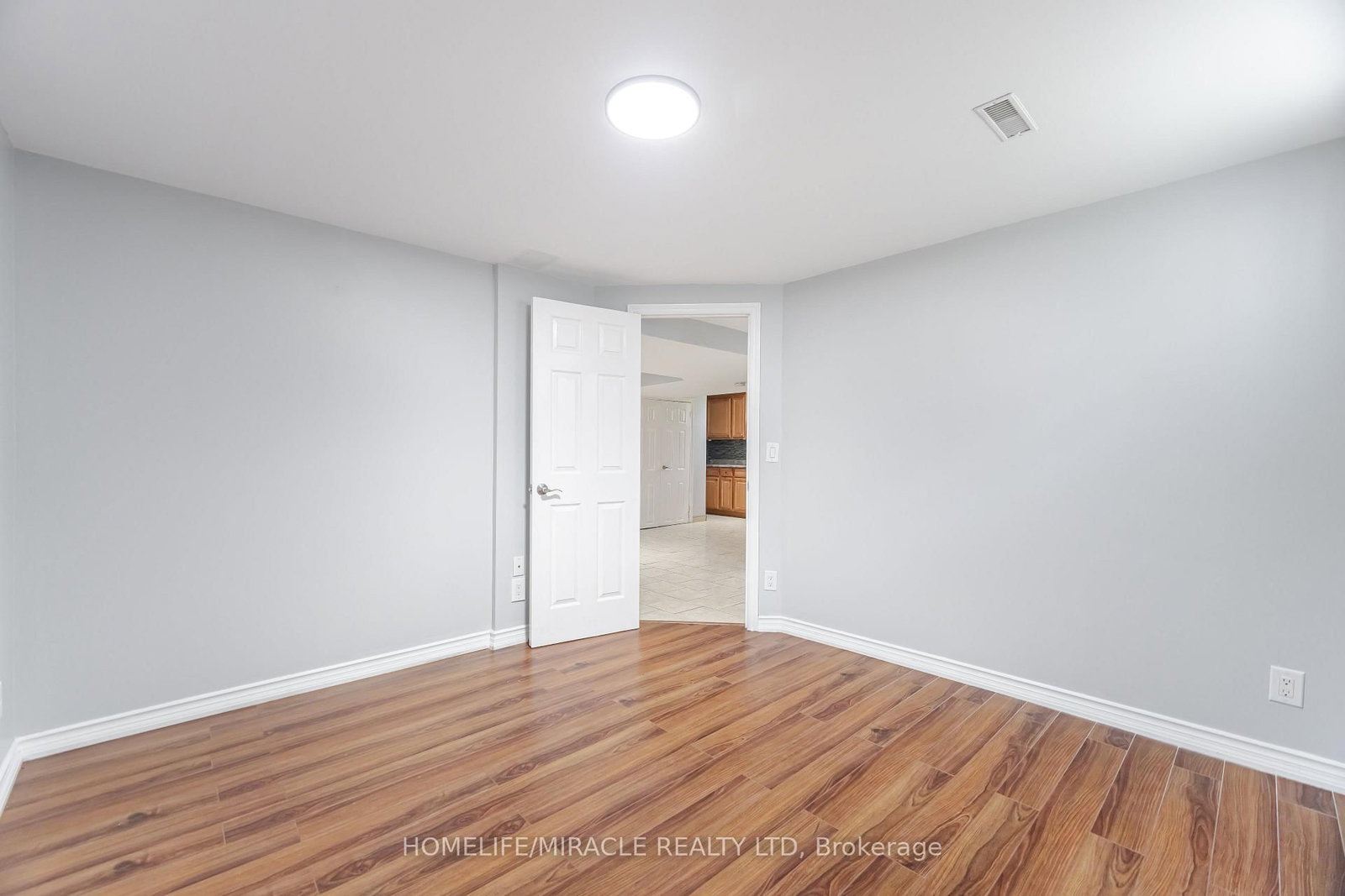41 Bradstock Road • Toronto, ON photo 37
