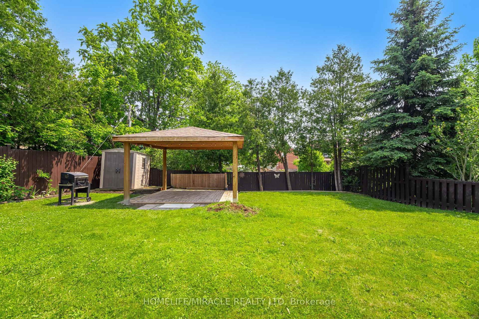 41 Bradstock Road • Toronto, ON photo 48