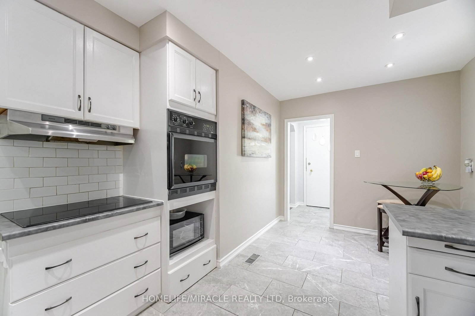 41 Bradstock Road • Toronto, ON photo 9