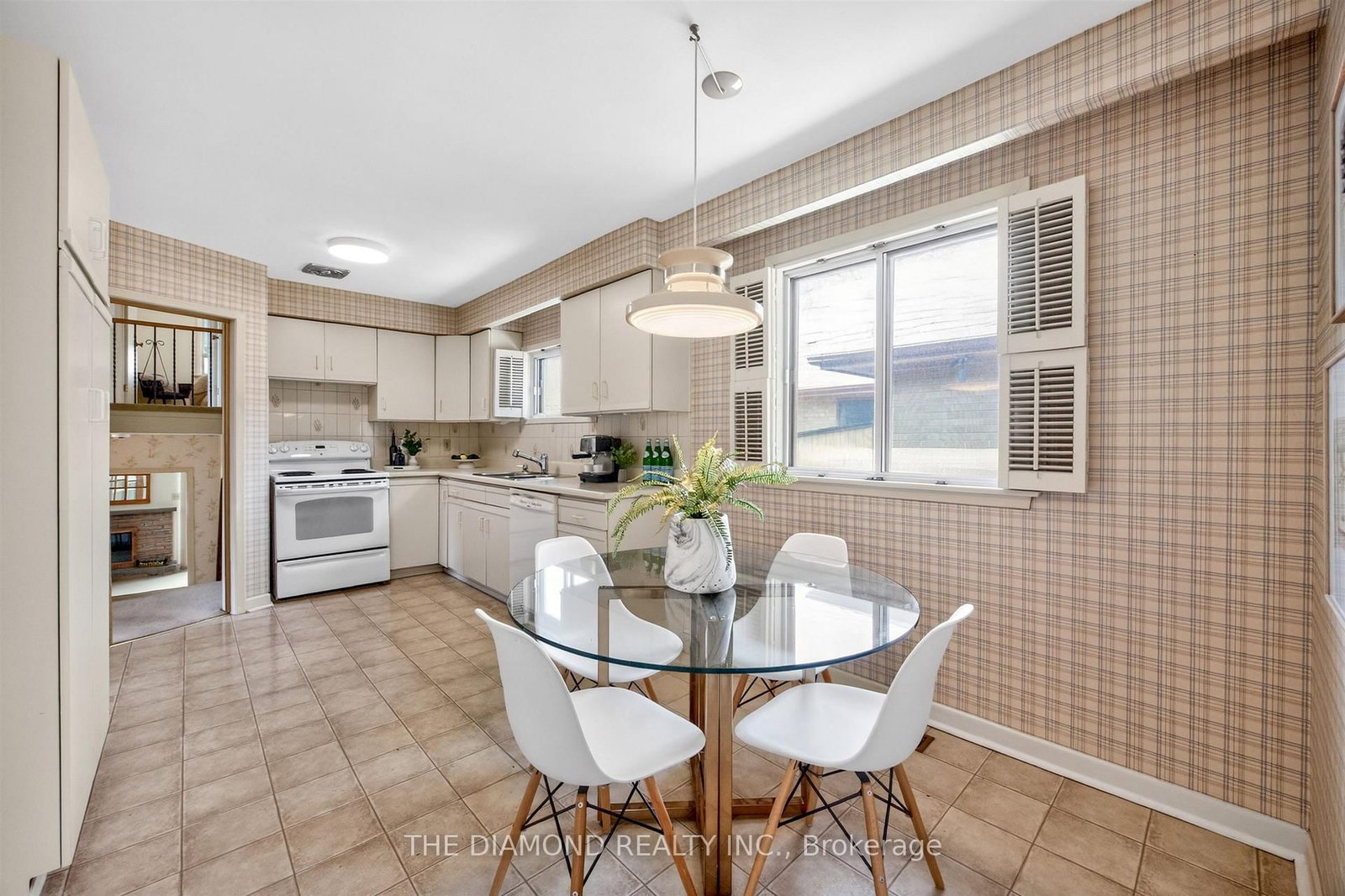 11 Swordbill Drive • Toronto, ON photo 17