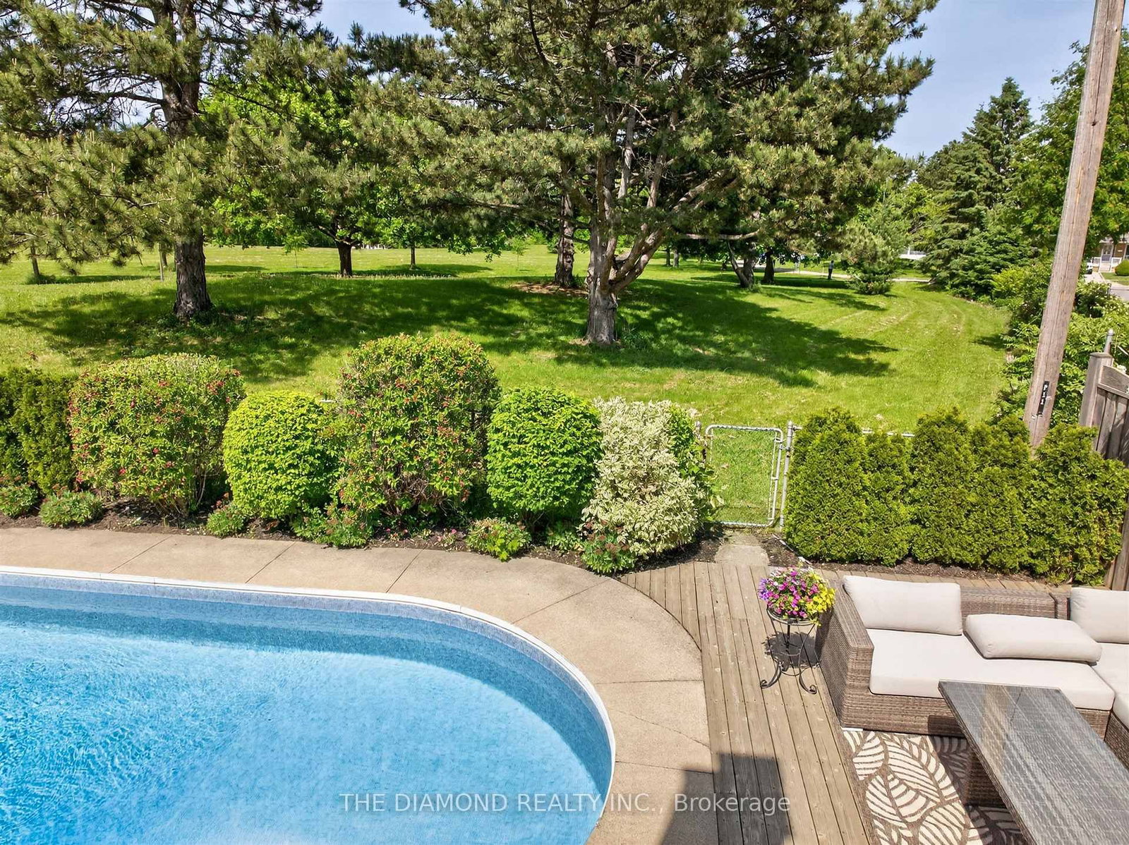11 Swordbill Drive • Toronto, ON photo 31