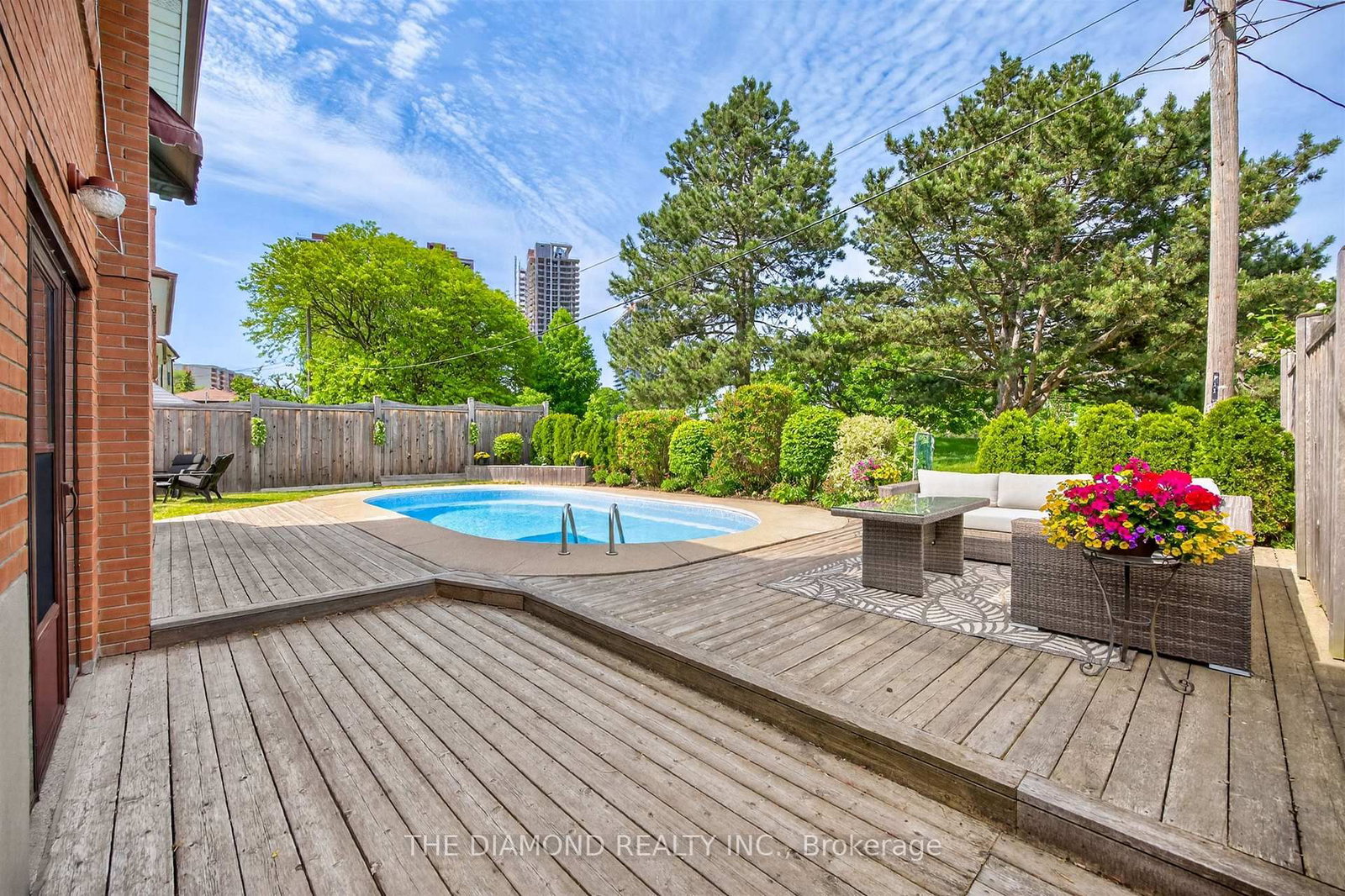 11 Swordbill Drive • Toronto, ON photo 34