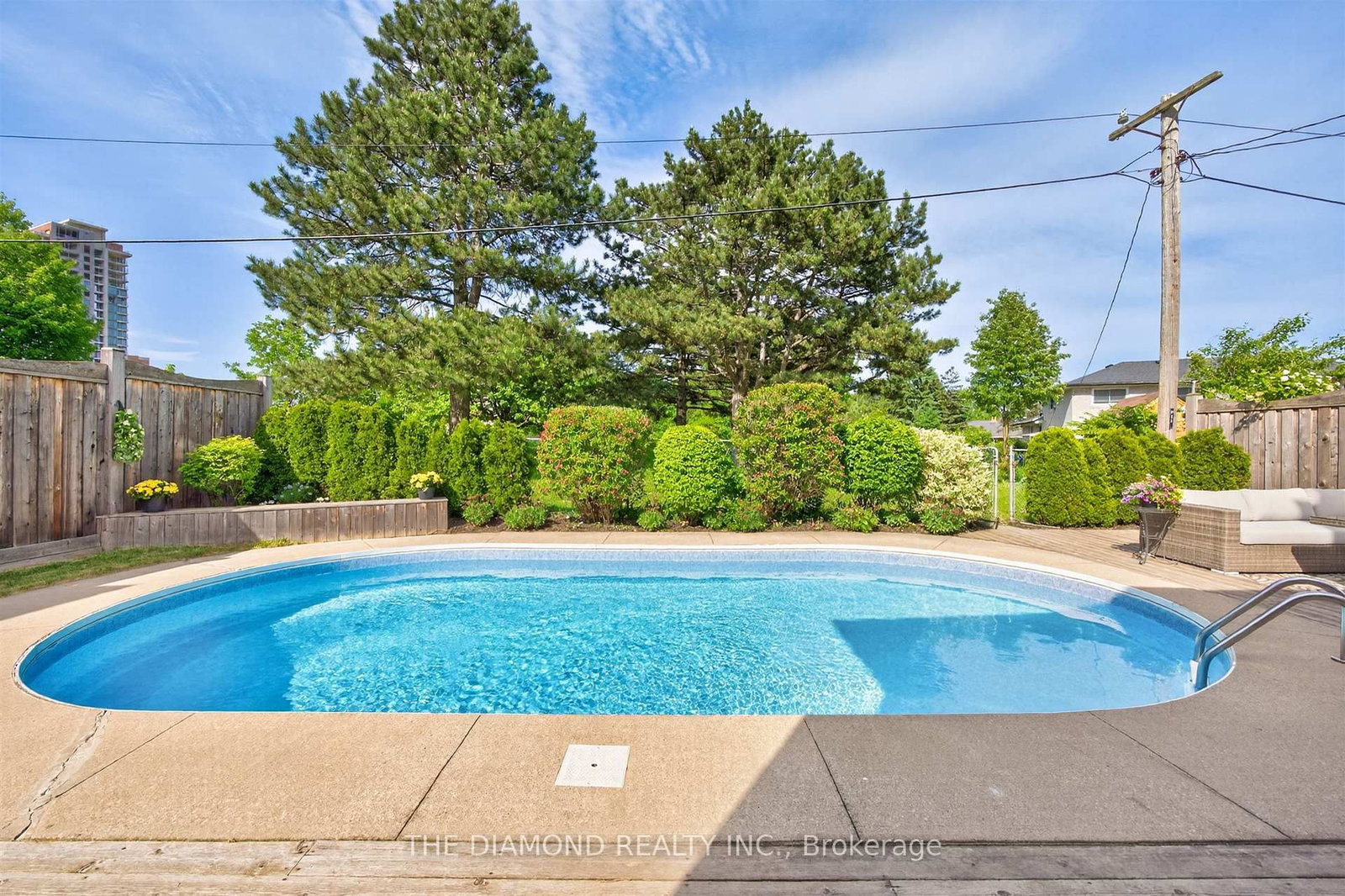 11 Swordbill Drive • Toronto, ON photo 36
