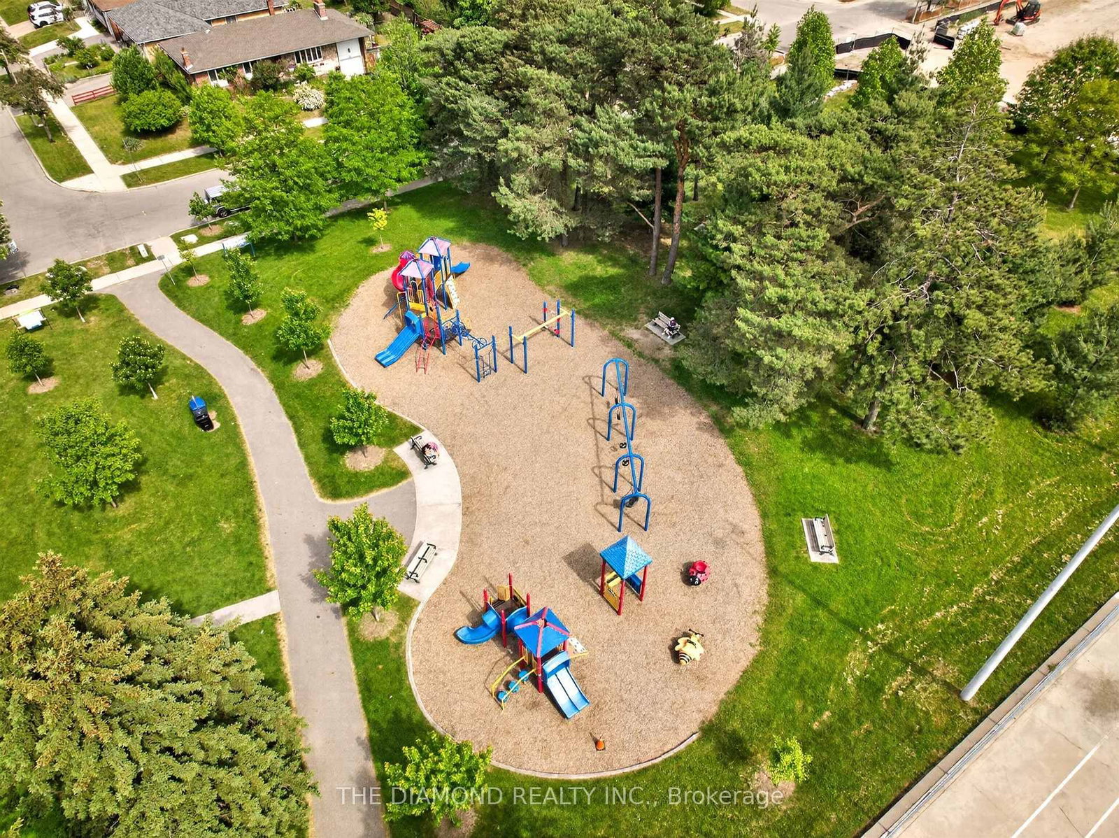 11 Swordbill Drive • Toronto, ON photo 49