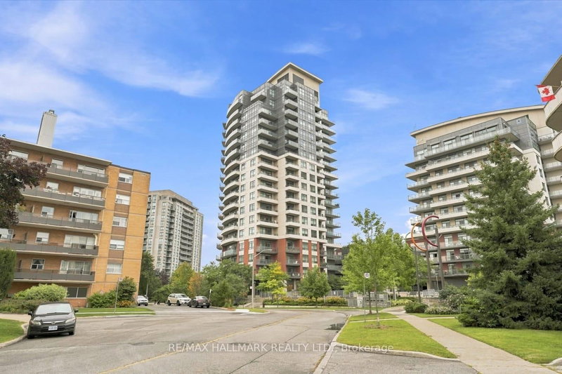 905 - 25 Fontenay Court