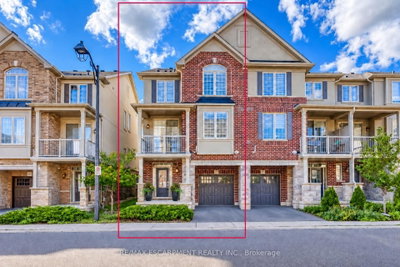 393 Grantham Oakville,ON L6H 7E3 — Photo 1