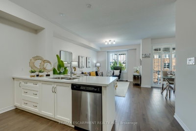 393 Grantham Oakville,ON L6H 7E3 — Photo 11