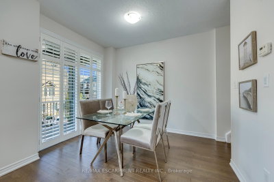 393 Grantham Oakville,ON L6H 7E3 — Photo 20