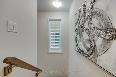 393 Grantham Oakville,ON L6H 7E3 — Photo 25