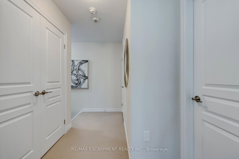 393 Grantham Oakville,ON L6H 7E3 — Photo 26
