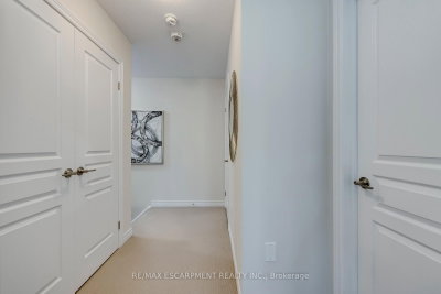 393 Grantham Oakville,ON L6H 7E3 — Photo 26