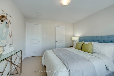 393 Grantham Oakville,ON L6H 7E3 — Photo 30