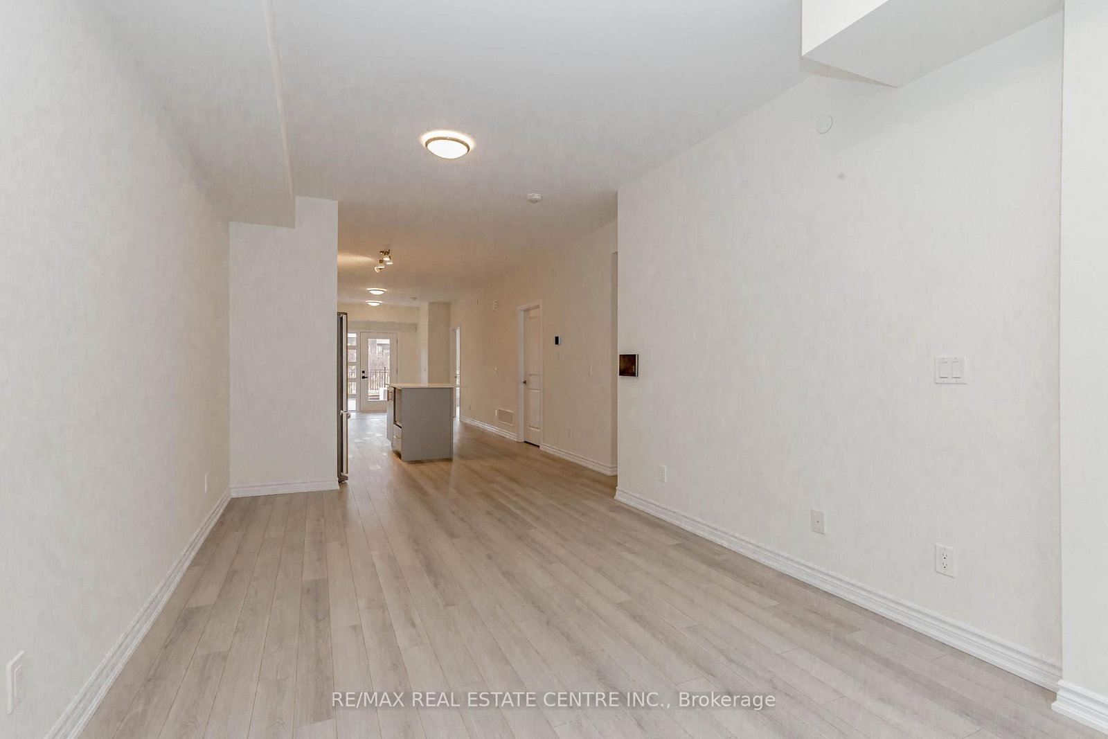 349 Wheat Boom Drive • #121 • Oakville, ON photo 13