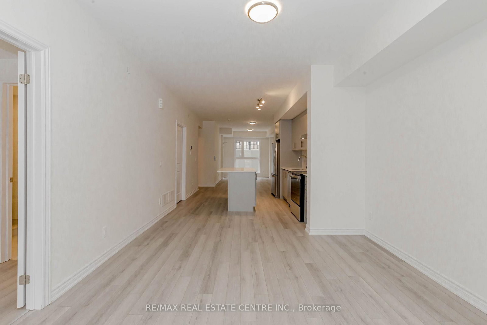 349 Wheat Boom Drive • #121 • Oakville, ON photo 31