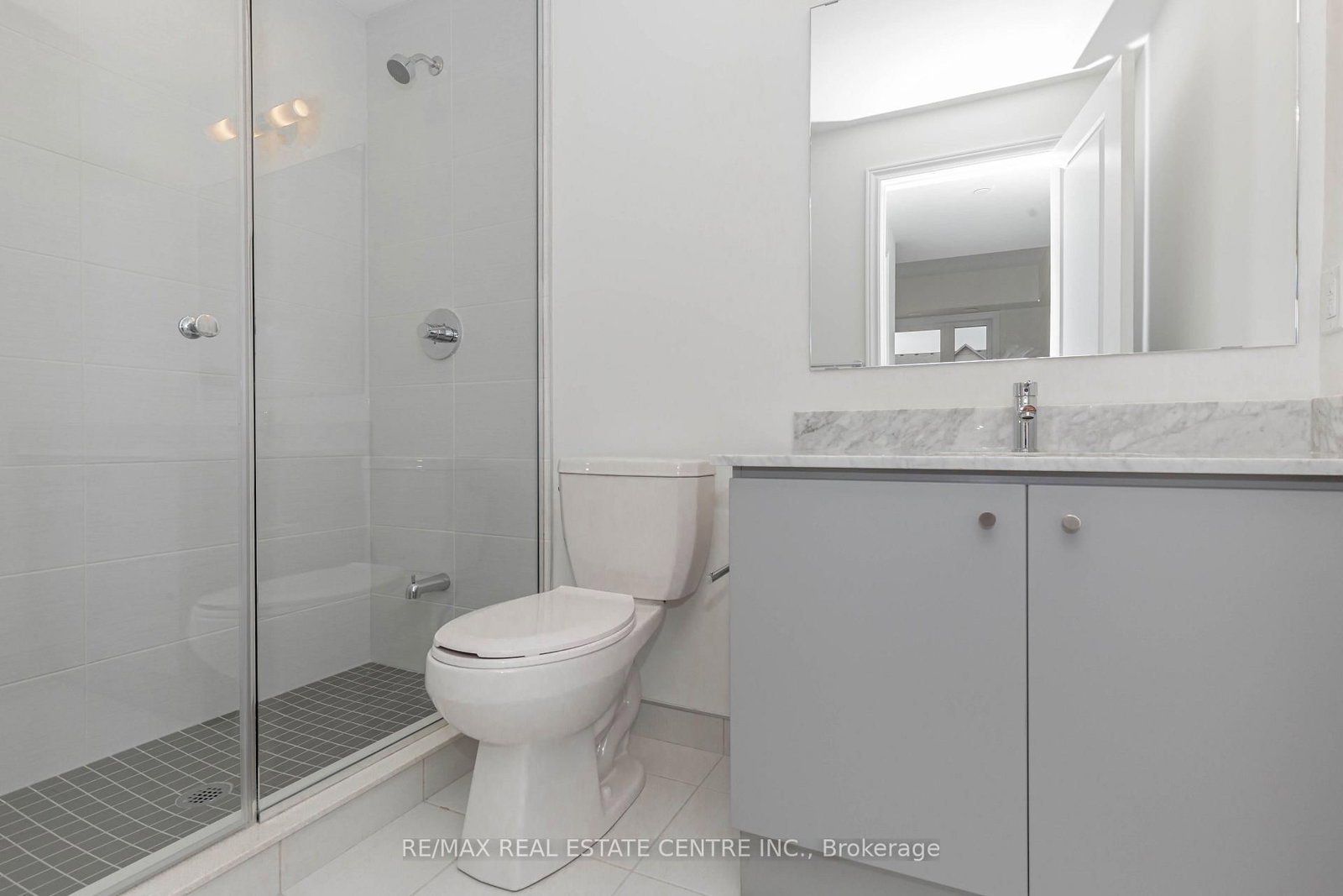 349 Wheat Boom Drive • #121 • Oakville, ON photo 38