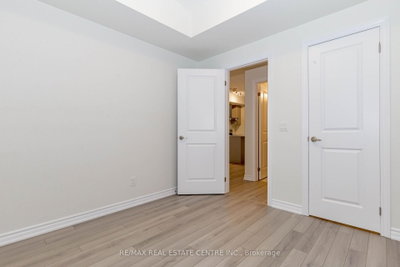 349 Wheat Boom Oakville,ON L6H 7X5 — Photo 43
