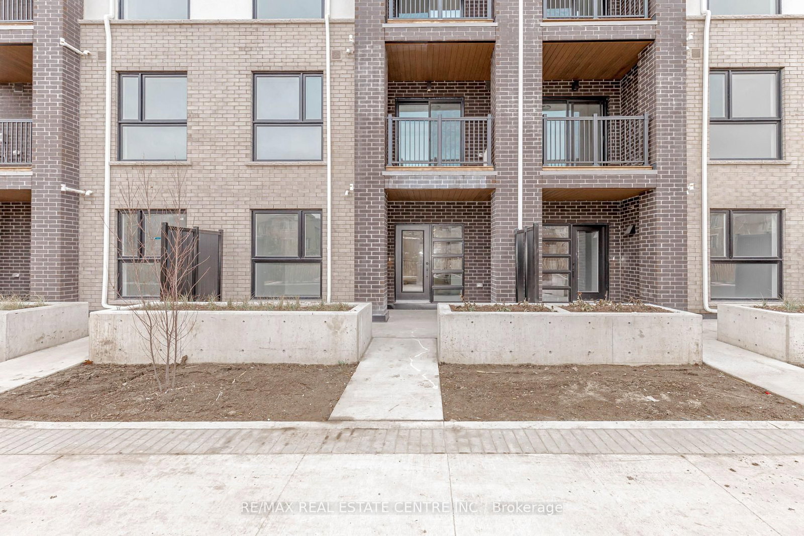 349 Wheat Boom Drive • #121 • Oakville, ON photo 49