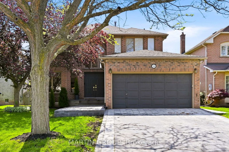 376 Carrier Lane