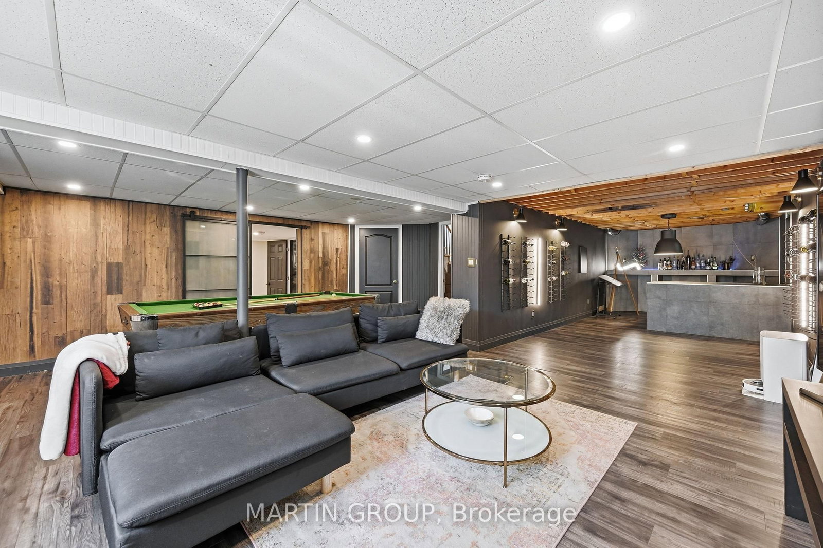 376 Carrier Lane • Oakville, ON photo 32