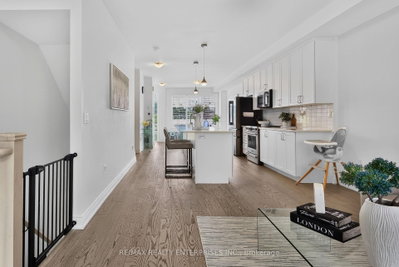 656 Tupelo Court • Mississauga, ON photo 6