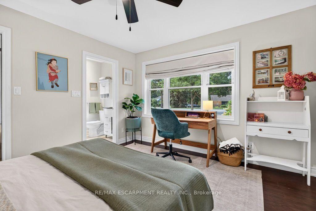 825 King Road • Burlington, ON photo 24