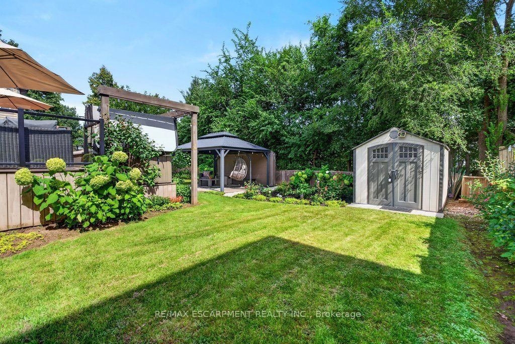 825 King Road • Burlington, ON photo 41