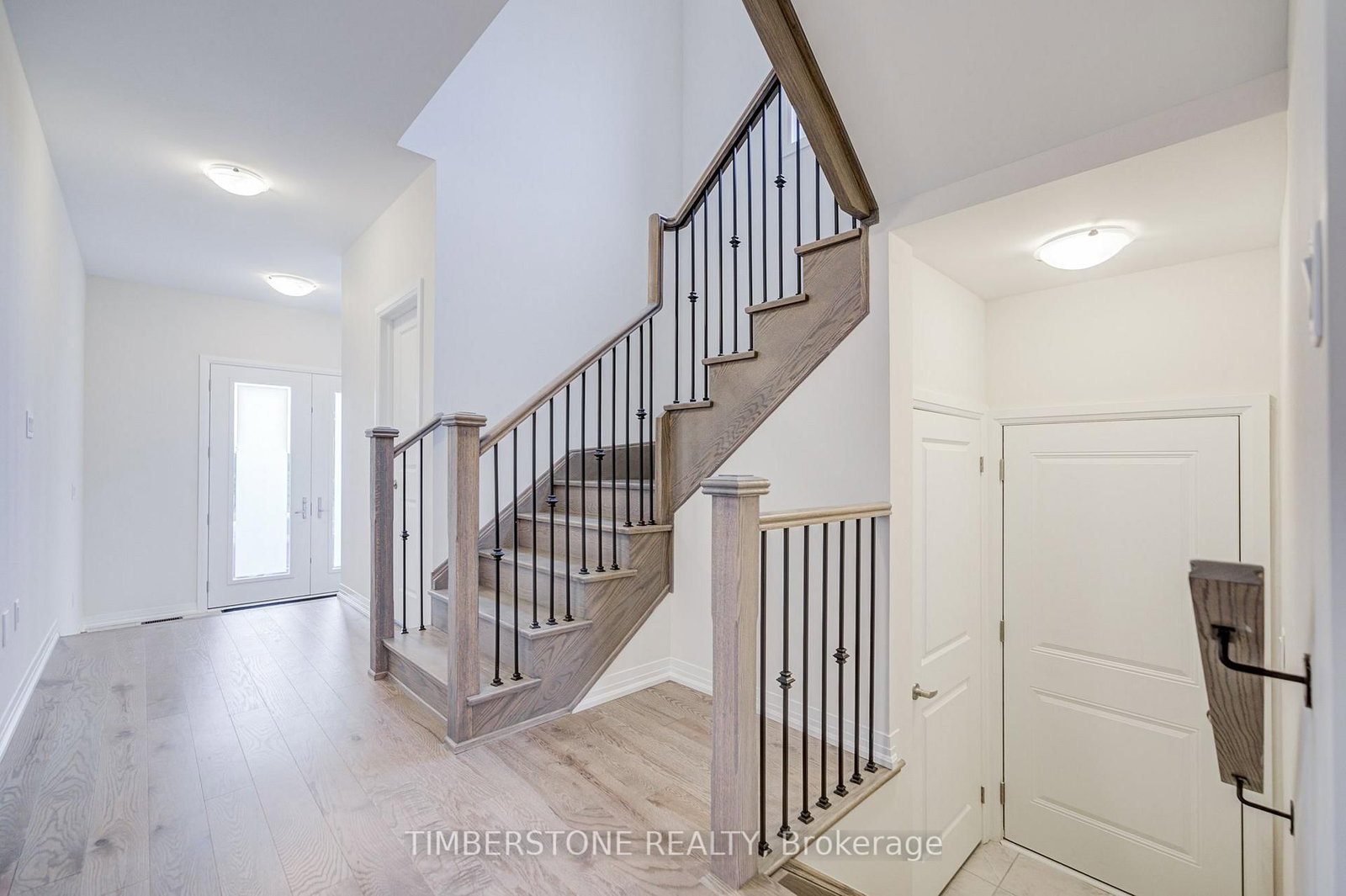 23 Fieldfare Road • Brampton, ON photo 8