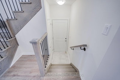23 Fieldfare Road • Brampton, ON photo 9